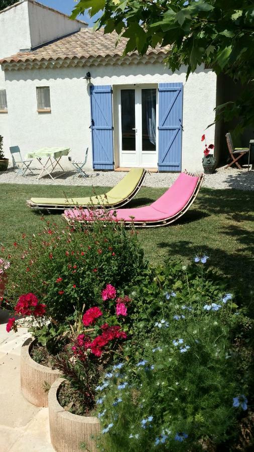 Les Galines Hotel Rians  Buitenkant foto